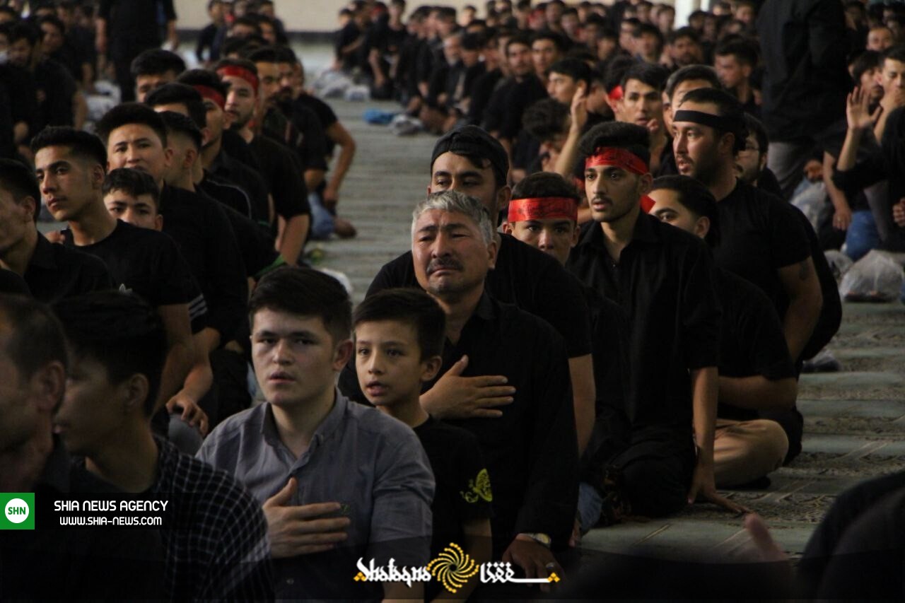 عزاداری تاسوعای حسینی مهاجرین افغانستانی در تهران عزاداری تاسوعای حسینی مهاجرین افغانستانی در تهران