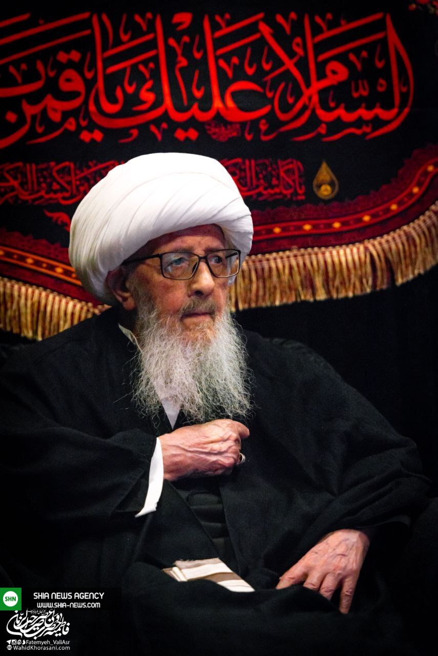 تصاویر/ عزاداری روز تاسوعای حسینی در دفتر آیت الله وحید خراسانی
