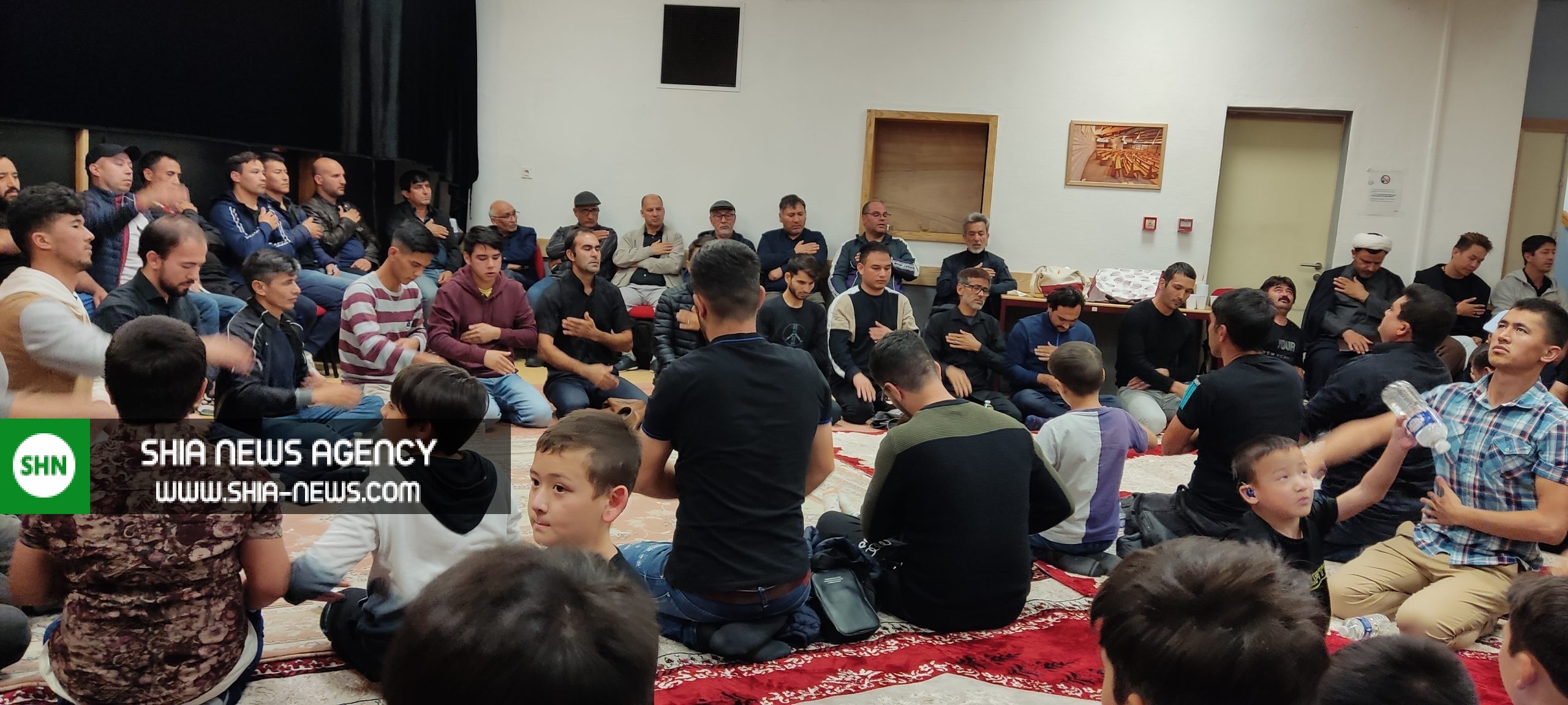 تصاویری از عزاداری اربعین حسینی مهاجرین افغانستانی مقیم استراسبورگ تصاویری از عزاداری اربعین حسینی مهاجرین افغانستانی مقیم استراسبورگ