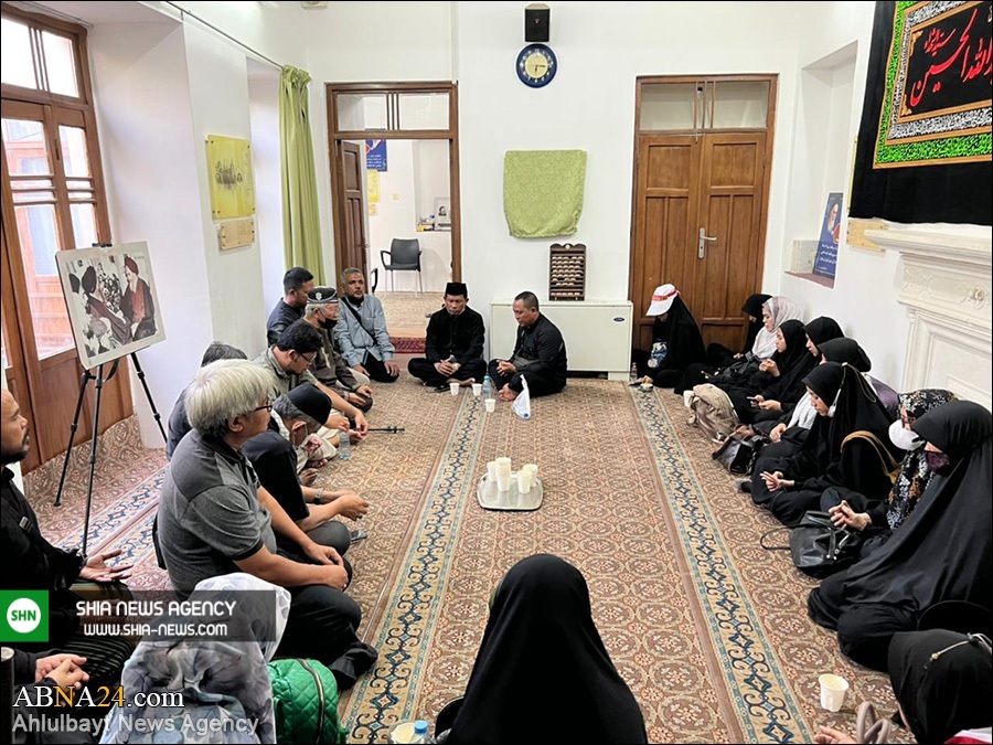 سفر کاروان شیعیان اندونزی به شهرهای زیارتی ایران