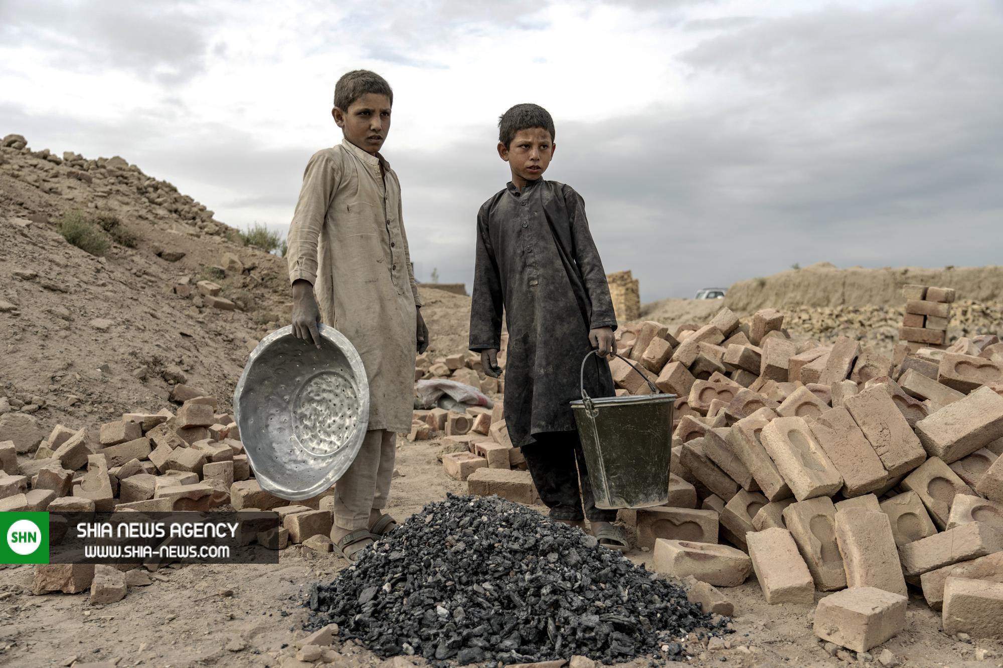 گزارش تصویری از آسوشیتدپرس کودکان کار در افغانستان گزارش تصویری از آسوشیتدپرس کودکان کار در افغانستان