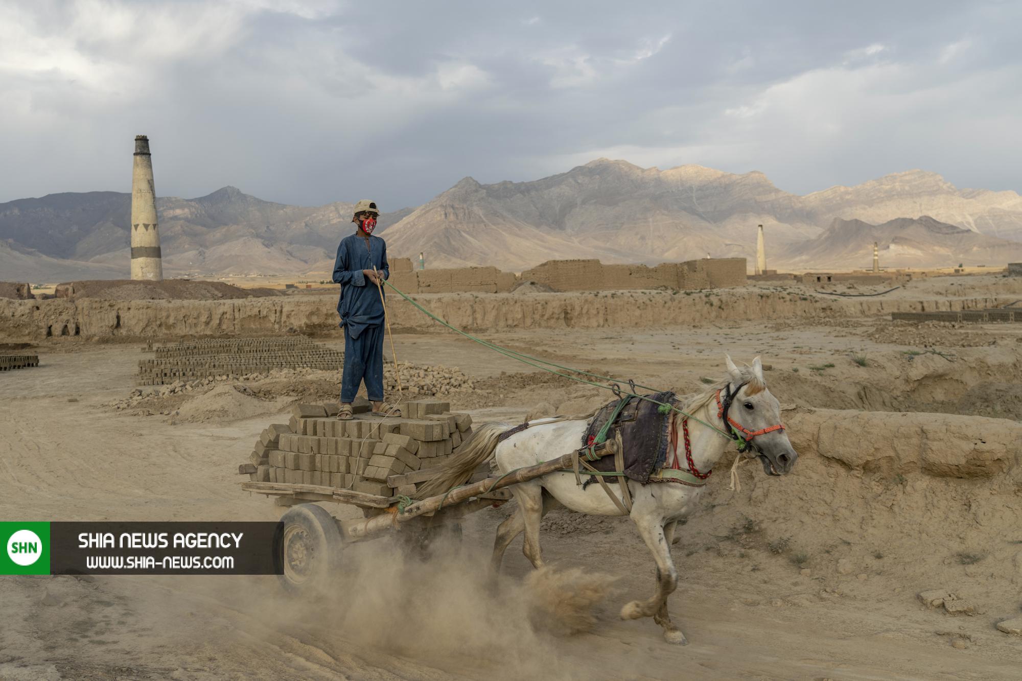 گزارش تصویری از آسوشیتدپرس کودکان کار در افغانستان گزارش تصویری از آسوشیتدپرس کودکان کار در افغانستان
