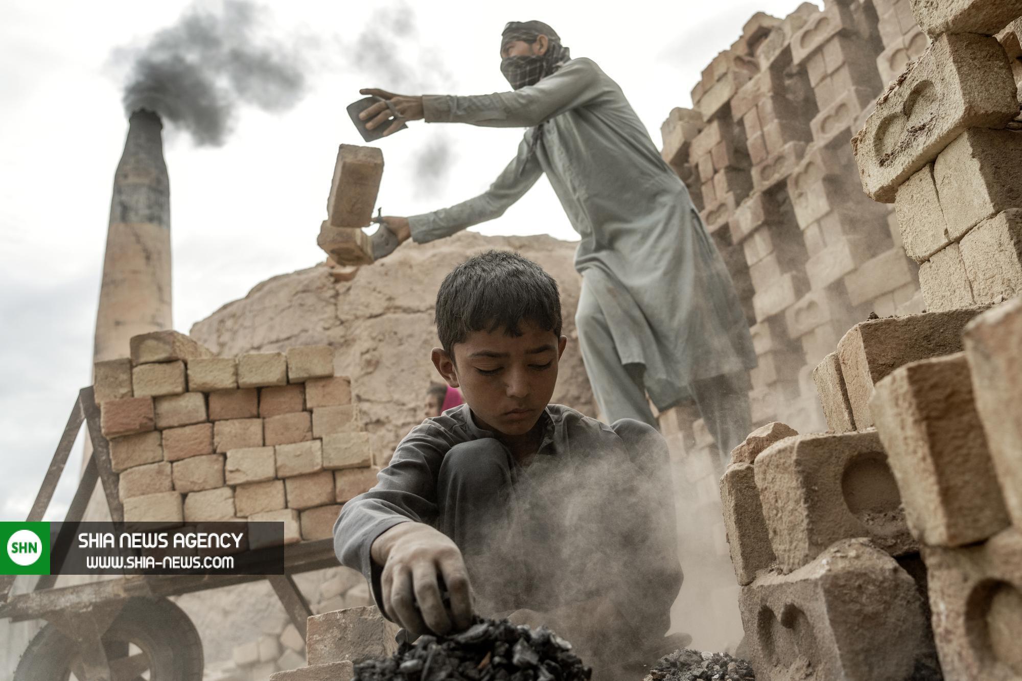 گزارش تصویری از آسوشیتدپرس کودکان کار در افغانستان گزارش تصویری از آسوشیتدپرس کودکان کار در افغانستان