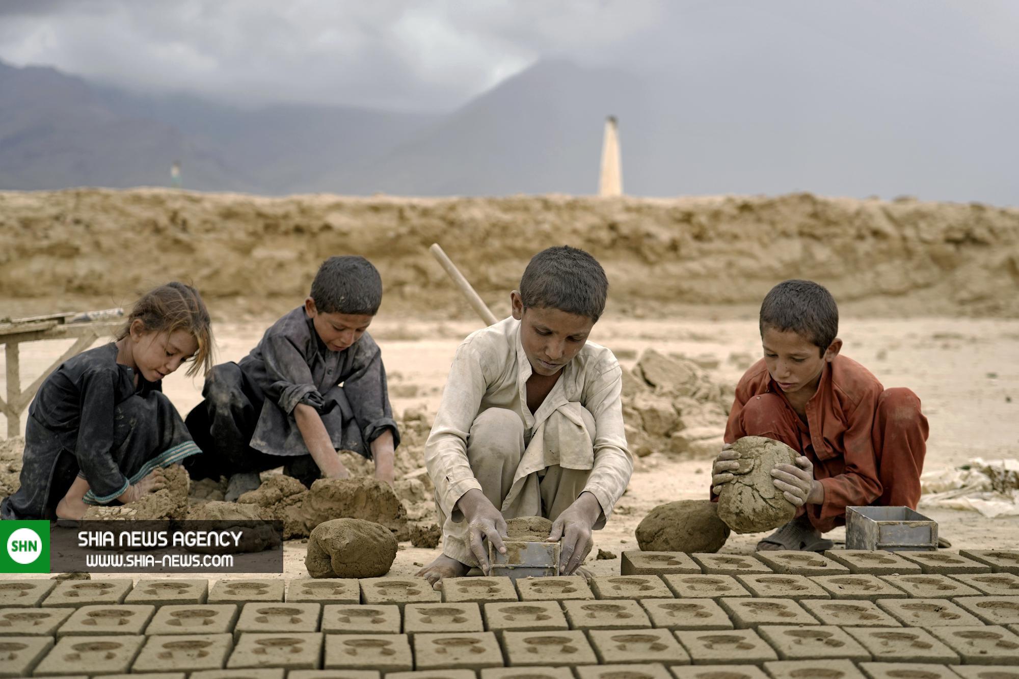 گزارش تصویری از آسوشیتدپرس کودکان کار در افغانستان گزارش تصویری از آسوشیتدپرس کودکان کار در افغانستان