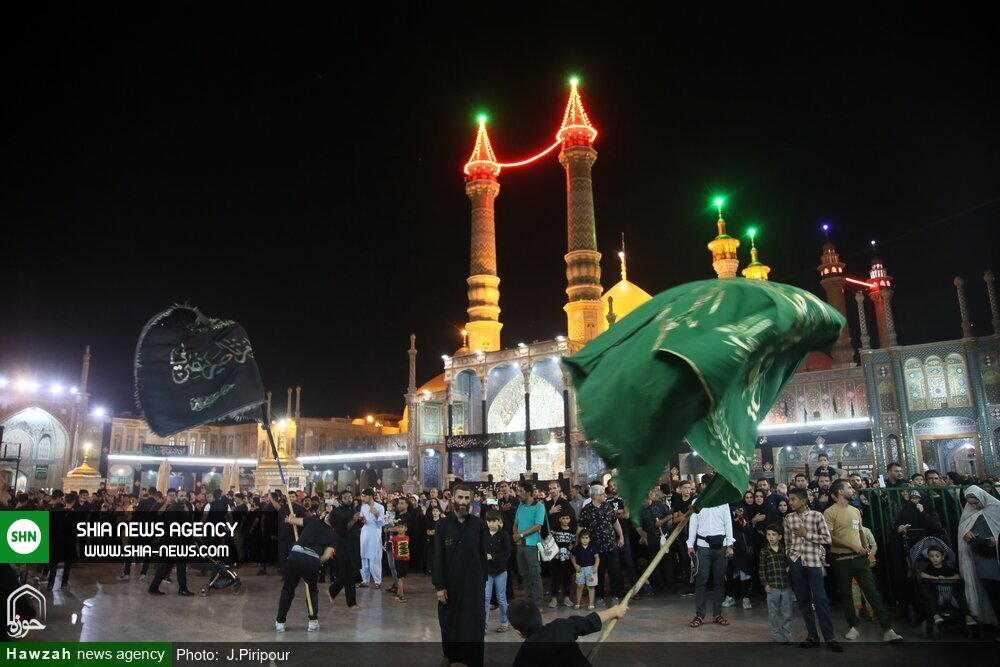 تصاویر/ حرم حضرت معصومه سلام الله علیها در شب ۲۸ صفر تصاویر/ حرم حضرت معصومه سلام الله علیها در شب ۲۸ صفر