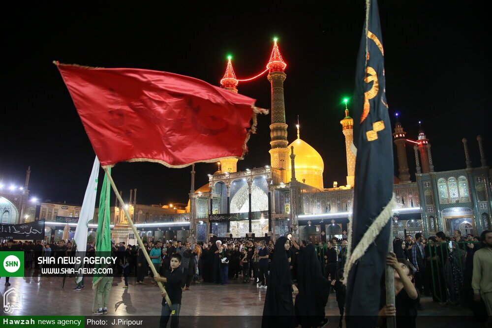 تصاویر/ حرم حضرت معصومه سلام الله علیها در شب ۲۸ صفر تصاویر/ حرم حضرت معصومه سلام الله علیها در شب ۲۸ صفر
