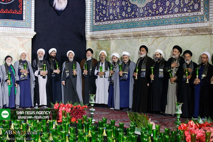 تصاویر/ آیین خطبهخوانی شب شهادت امام علی ابن موسی الرضا(ع) تصاویر/ آیین خطبهخوانی شب شهادت امام علی ابن موسی الرضا(ع)