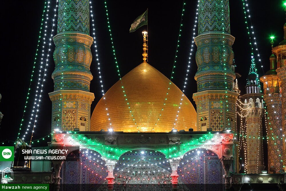 تصاویر/ حال و هوای شهر قم در شب میلاد امام حسن عسکری(ع) تصاویر/ حال و هوای شهر قم در شب میلاد امام حسن عسکری(ع)