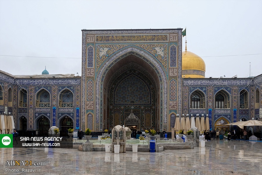 تصاویر/ بارش باران پاییزی در حرم امام رضا(علیه السلام) تصاویر/ بارش باران پاییزی در حرم امام رضا(علیه السلام)