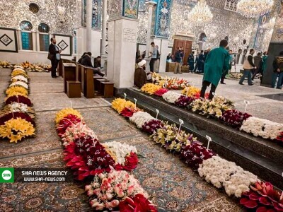 گل‌آرایی و آذین‌بندی حرم حضرت زینب(ع) در سوریه