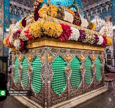 گل‌آرایی و آذین‌بندی حرم حضرت زینب(ع) در سوریه