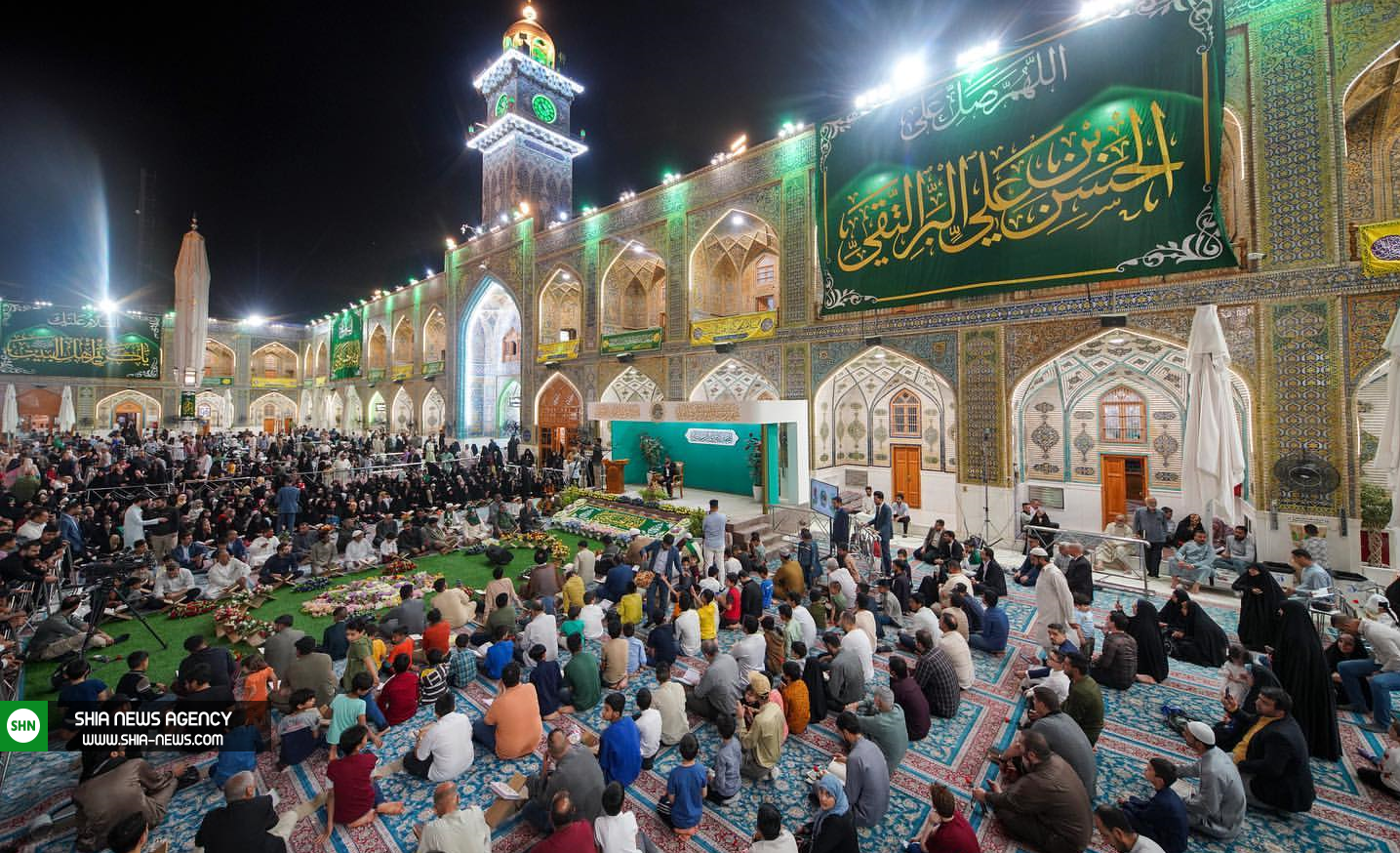تصاویر/ توزیع ۶ هزار افطاری بین زائران حرم امیرالمومنین(علیه السلام) تصاویر/ توزیع ۶ هزار افطاری بین زائران حرم امیرالمومنین(علیه السلام)