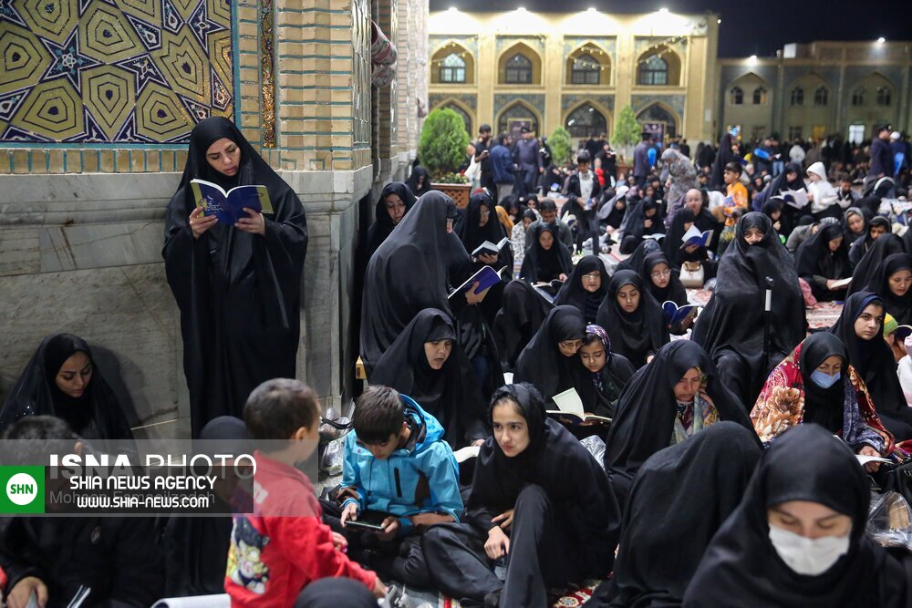 تصاویر/ مراسم احیای شب قدر در حرم حضرت معصومه(س) و حرم امام رضا (ع) تصاویر/ مراسم احیای شب قدر در حرم حضرت معصومه(س) و حرم امام رضا (ع)