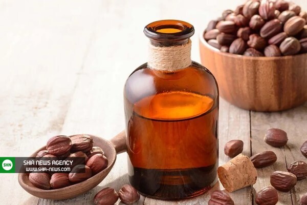 معرفی بهترین روغن های گیاهی برای ماساژ صورت معرفی بهترین روغن های گیاهی برای ماساژ صورت