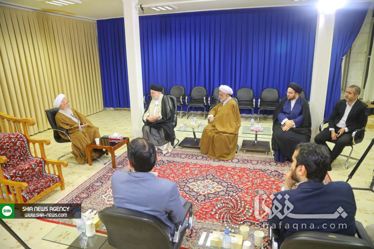 دیدارحجت الاسلام و المسلمین سید جواد شهرستانی با آیت الله جوادی آملی دیدارحجت الاسلام و المسلمین سید جواد شهرستانی با آیت الله جوادی آملی