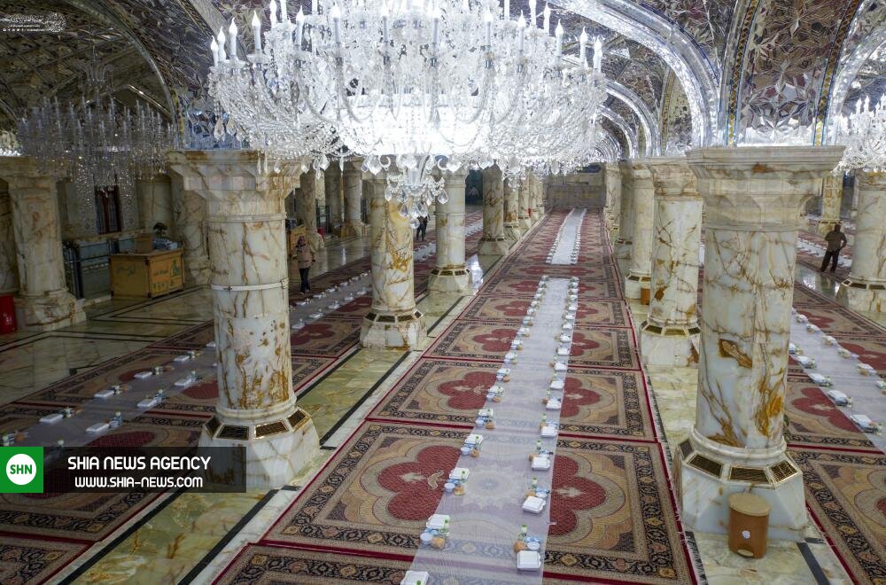 تصاویر/ سفره افطاری حرم حضرت امیرالمومنین (ع) برای زائران و روزه داران