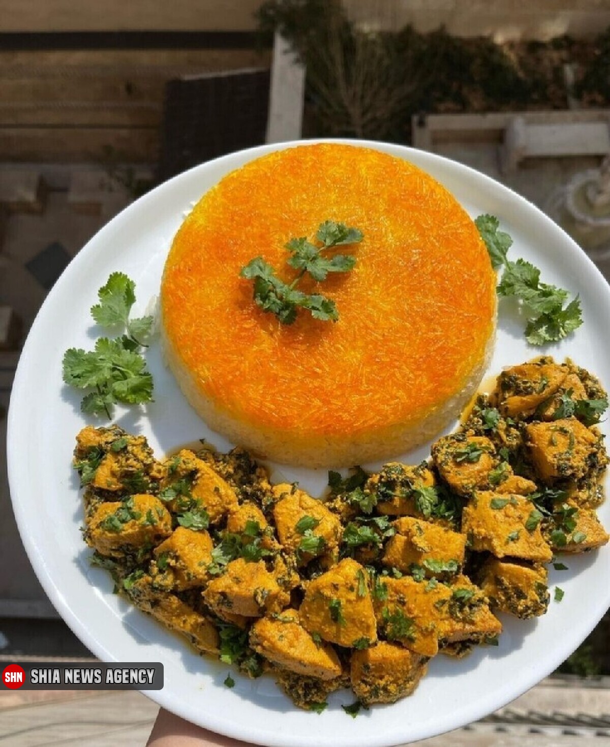 روش پخت ویژه مرغ همراه با ماست و گشنیز روش پخت ویژه مرغ همراه با ماست و گشنیز