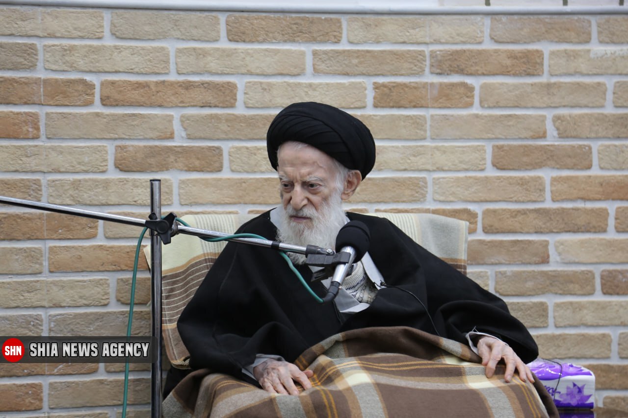 تصاویر | دیدار جمعی از طلاب عرب زبان با آیت الله شبیری زنجانی تصاویر | دیدار جمعی از طلاب عرب زبان با آیت الله شبیری زنجانی