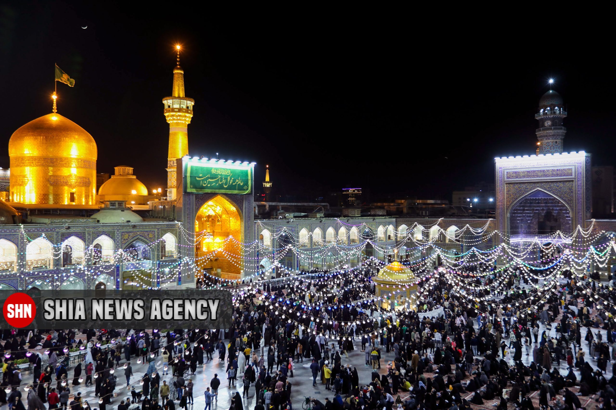 تصاویر/ جشن میلاد امام حسین(ع) در حرم امام رضا(ع) تصاویر/ جشن میلاد امام حسین(ع) در حرم امام رضا(ع)