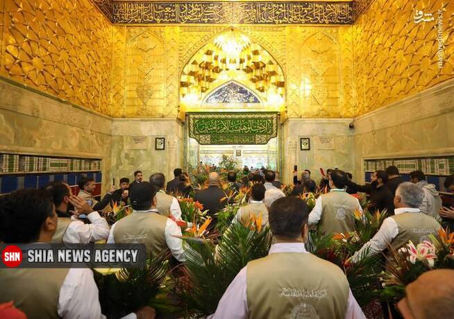 گلآرایی حرم امام حسین (ع) در آستانه ولادت امیرالمومنین(ع) گلآرایی حرم امام حسین (ع) در آستانه ولادت امیرالمومنین(ع)