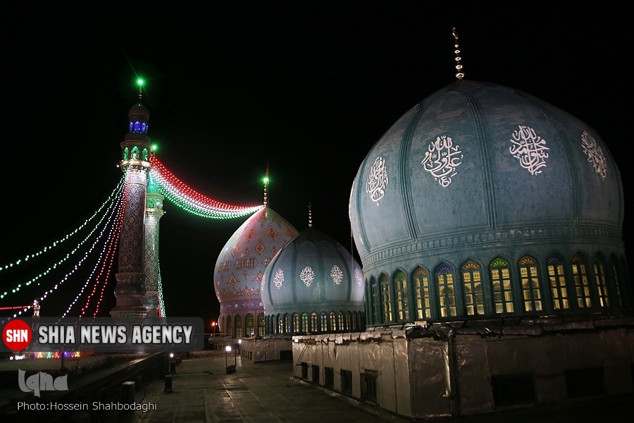 چراغانی مسجد جمکران در آستانه میلاد موعود(عج) چراغانی مسجد جمکران در آستانه میلاد موعود(عج)