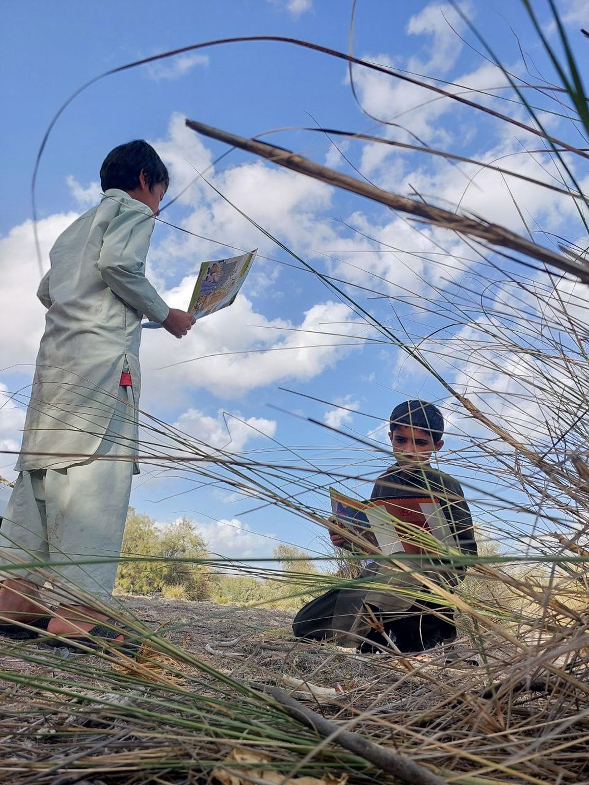 تصویری قابلتامل از یک کلاس درس در سیستان و بلوچستان تصویری قابلتامل از یک کلاس درس در سیستان و بلوچستان
