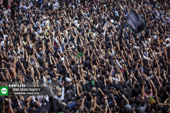 حرم مطهر کاظمین در روز شهادت امام جواد (ع) حرم مطهر کاظمین در روز شهادت امام جواد (ع)
