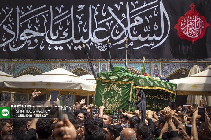 حرم مطهر کاظمین در روز شهادت امام جواد (ع) حرم مطهر کاظمین در روز شهادت امام جواد (ع)