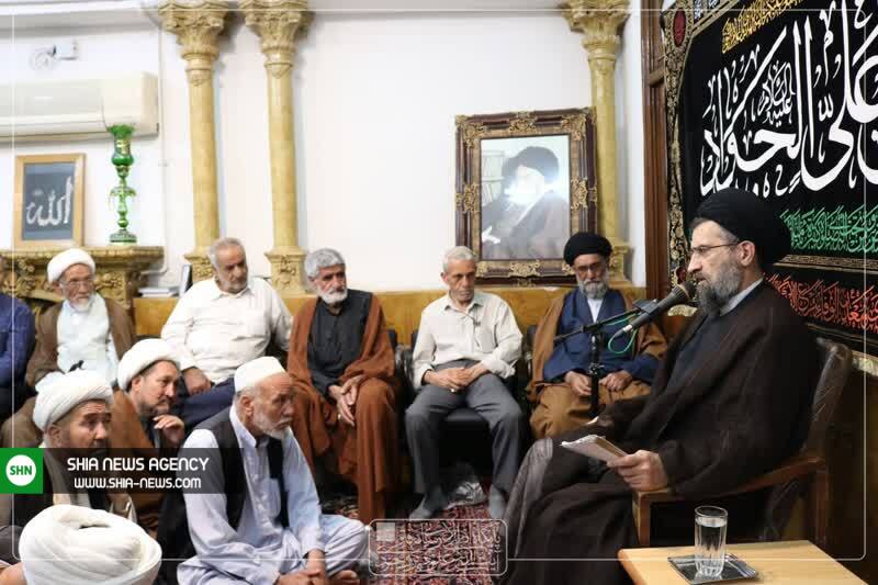 تصاویر/ مراسم عزاداری شهادت امام جواد(ع) در دفتر آیت الله علوی بروجردی تصاویر/ مراسم عزاداری شهادت امام جواد(ع) در دفتر آیت الله علوی بروجردی