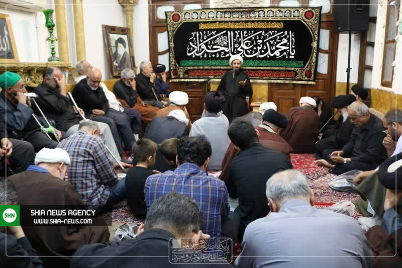 تصاویر/ مراسم عزاداری شهادت امام جواد(ع) در دفتر آیت الله علوی بروجردی تصاویر/ مراسم عزاداری شهادت امام جواد(ع) در دفتر آیت الله علوی بروجردی