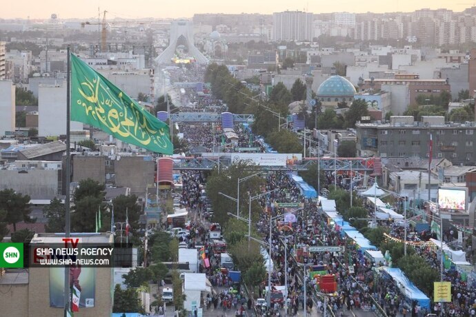 تصاویر هوایی از جمعیت حاضر در جشن روز غدیر تصاویر هوایی از جمعیت حاضر در جشن روز غدیر