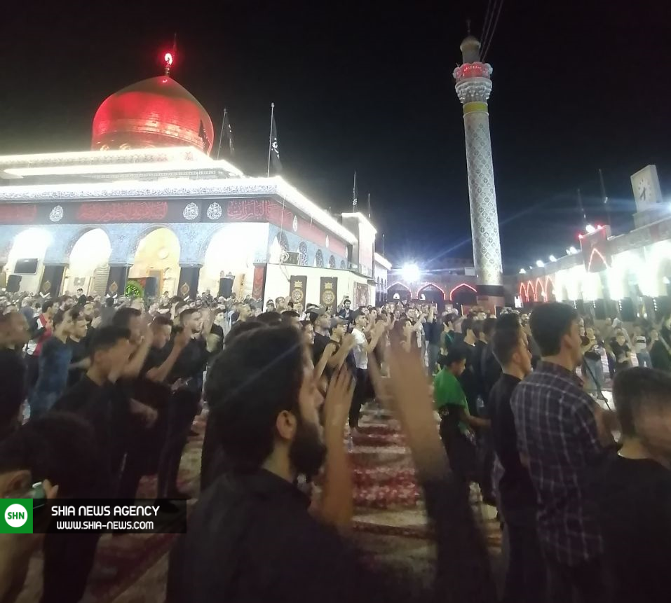 عزاداری امام حسین(ع) در حرم حضرت زینب(س)+عکس و فیلم عزاداری امام حسین(ع) در حرم حضرت زینب(س)+عکس و فیلم