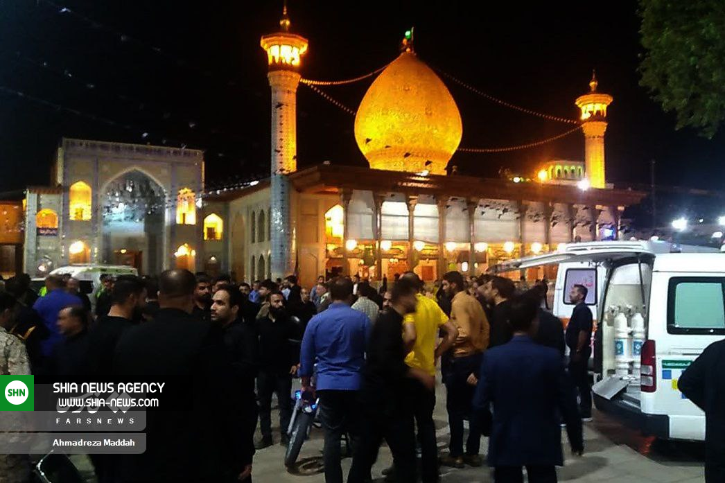 اولین تصاویر گیت شاهچراغ که مورد اصابت گلوله تروریست داعشی قرار گرفت اولین تصاویر گیت شاهچراغ که مورد اصابت گلوله تروریست داعشی قرار گرفت
