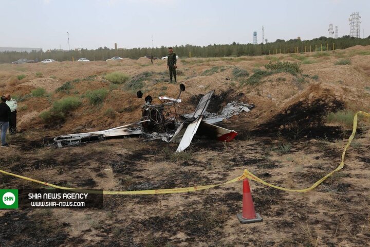 اولین عکسها از سقوط مرگبار هواپیمای آموزشی در کرج اولین عکسها از سقوط مرگبار هواپیمای آموزشی در کرج