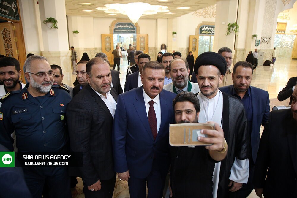دریافت تصاویرتصاویر/ حضور وزیر کشور عراق در حرم حضرت معصومه(س)