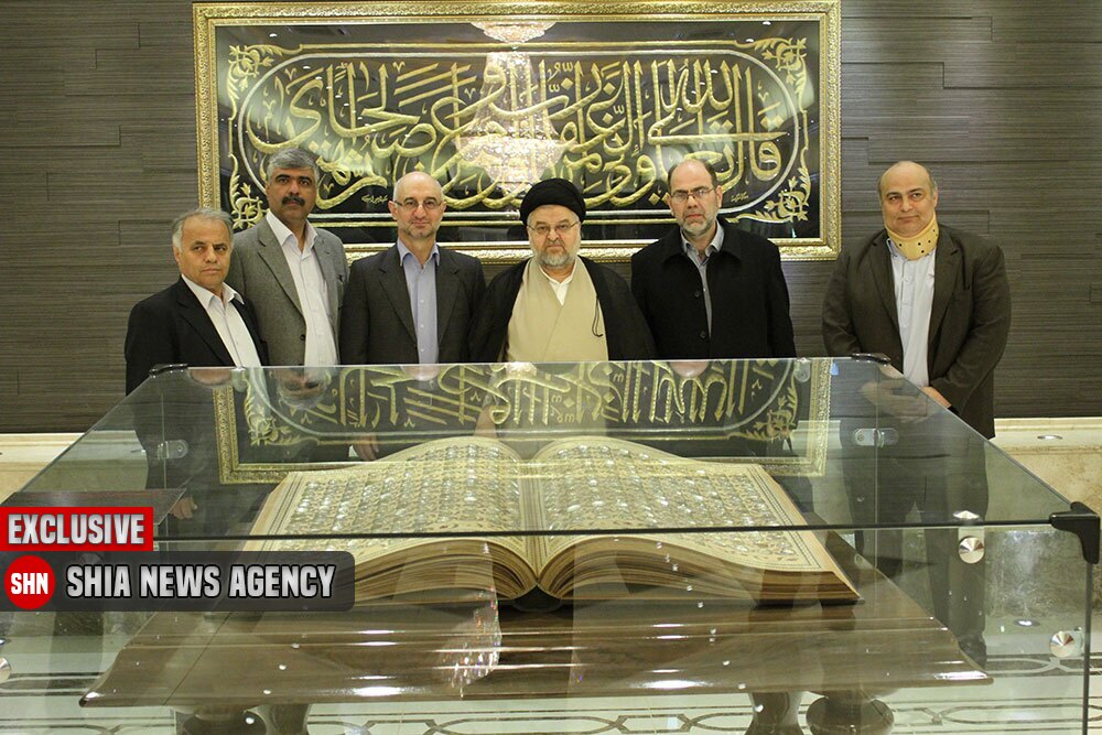 آرشیو - تصویر دیدار نمایندگان کلیمی مجلس شورای اسلامی با نماینده آیت الله سیستانی - در محل موزه امام علی قم آرشیو - تصویر دیدار نمایندگان کلیمی مجلس شورای اسلامی با نماینده آیت الله سیستانی - در محل موزه امام علی قم