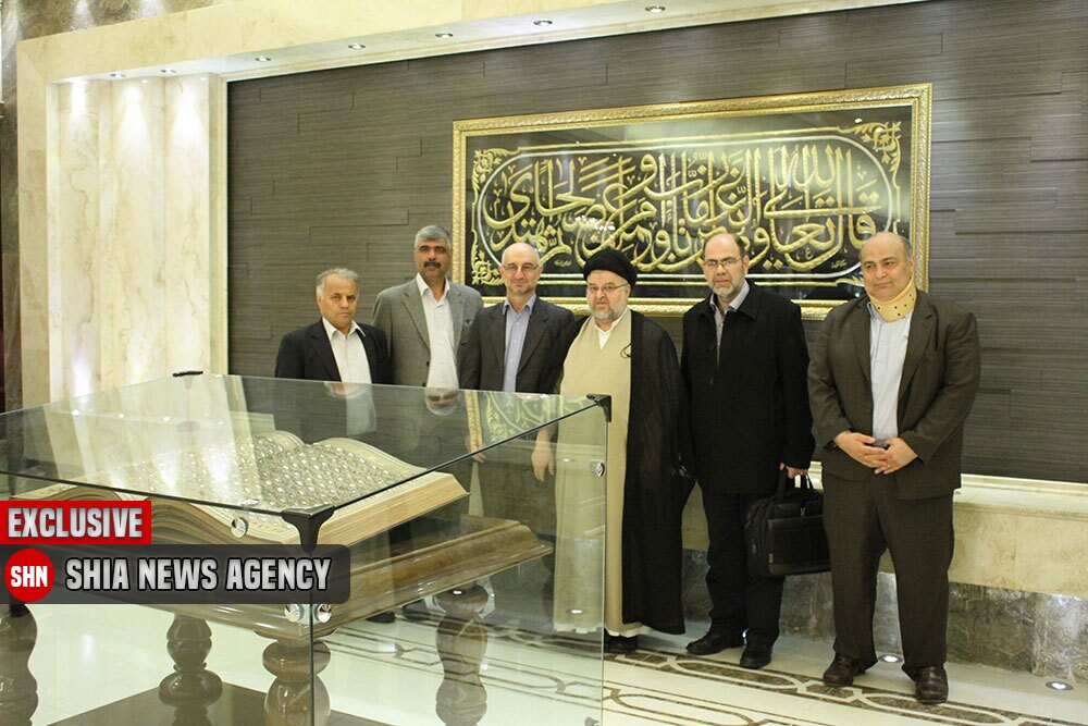 آرشیو - تصویر دیدار نمایندگان کلیمی مجلس شورای اسلامی با نماینده آیت الله سیستانی - در محل موزه امام علی قم آرشیو - تصویر دیدار نمایندگان کلیمی مجلس شورای اسلامی با نماینده آیت الله سیستانی - در محل موزه امام علی قم
