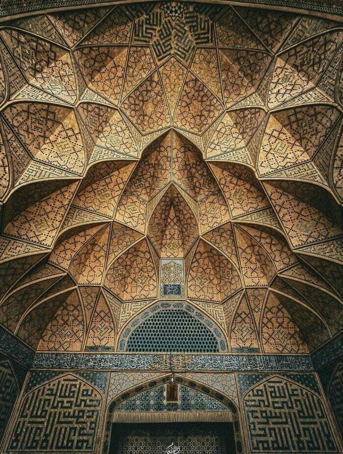 نمایی متفاوت از مسجد جامع اصفهان نمایی متفاوت از مسجد جامع اصفهان