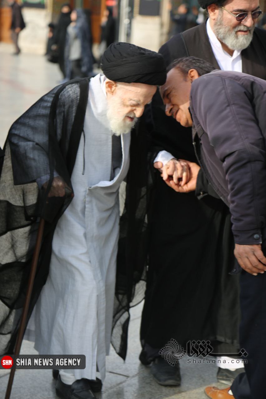 تصاویر/ حضور آیت الله شبیری زنجانی به حرم حضرت معصومه علیهاالسلام تصاویر/ حضور آیت الله شبیری زنجانی به حرم حضرت معصومه علیهاالسلام