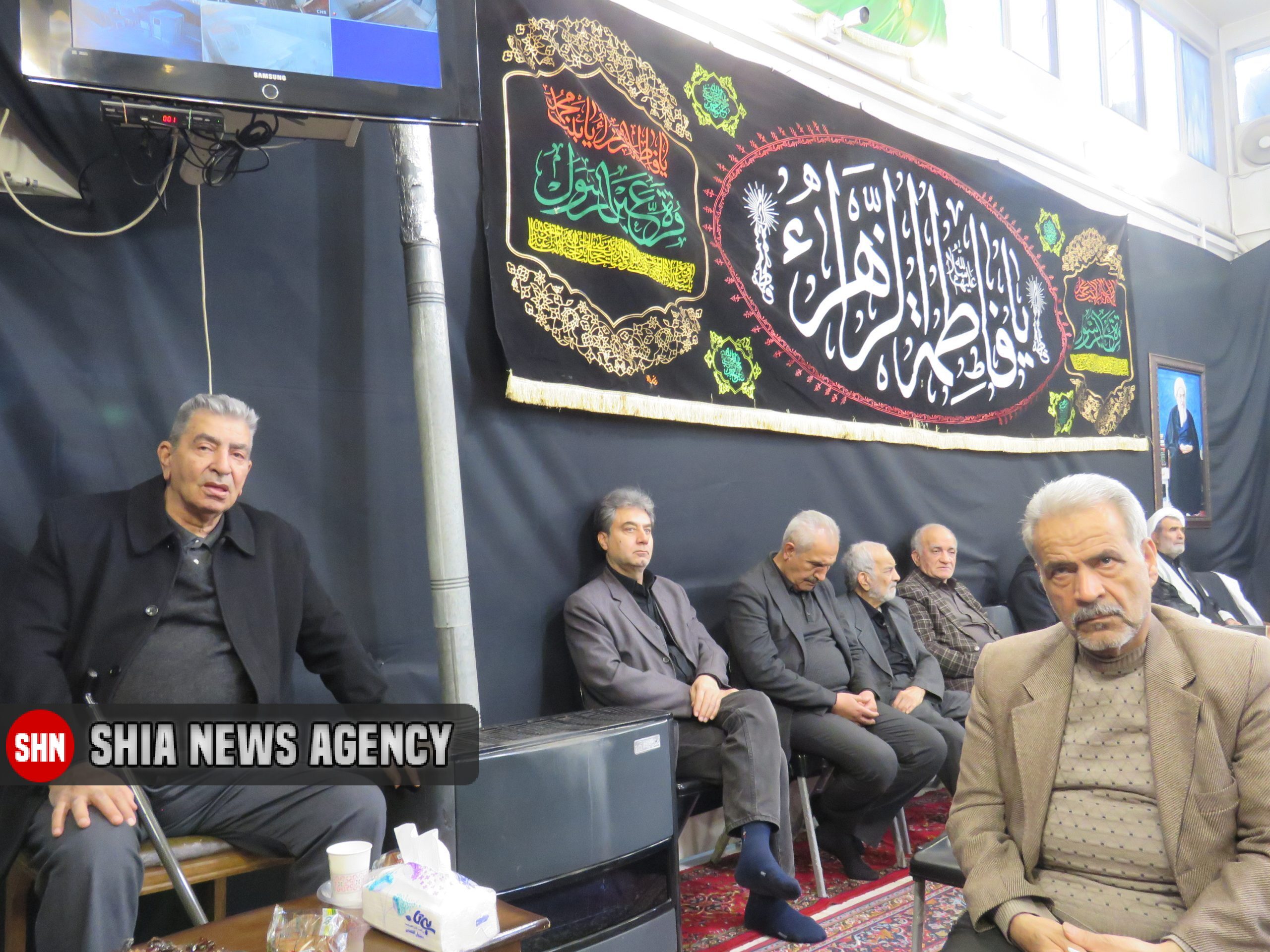 مراسم عزاداری ایام فاطمیه در دفتر آیتالله فاضل لنکرانی مراسم عزاداری ایام فاطمیه در دفتر آیتالله فاضل لنکرانی