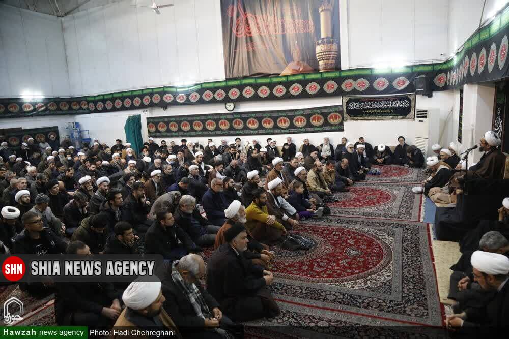 تصاویر | مراسم عزاداری فاطمیه در دفتر آیت الله سبحانی تصاویر | مراسم عزاداری فاطمیه در دفتر آیت الله سبحانی