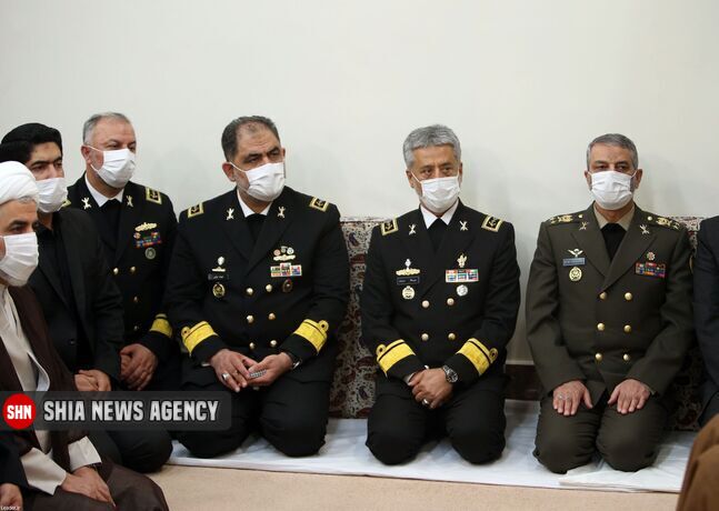 دیدار جمعی از فرماندهان نیروی دریایی ارتش با رهبر انقلاب دیدار جمعی از فرماندهان نیروی دریایی ارتش با رهبر انقلاب