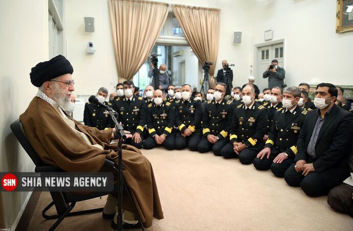 دیدار جمعی از فرماندهان نیروی دریایی ارتش با رهبر انقلاب دیدار جمعی از فرماندهان نیروی دریایی ارتش با رهبر انقلاب