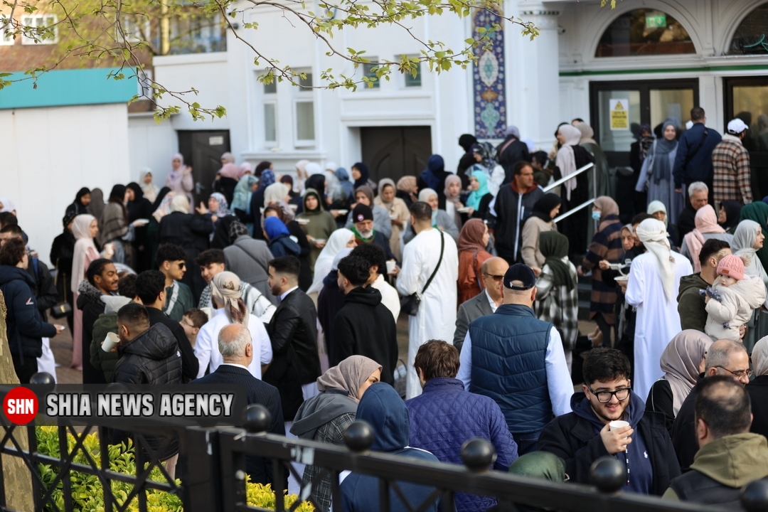 نماز عید سعید فطر در مرکز اسلامی انگلیس اقامه شد + تصاویر