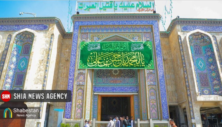 گل‌آرایی حرم امام حسین(ع) به مناسبت میلاد کریم اهل‌بیت(ع)