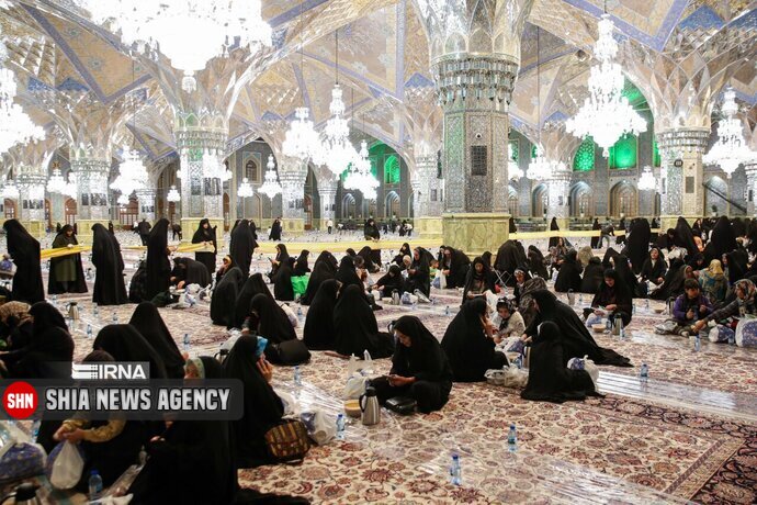سفره اکرام رضوی در شب ولادت امام حسن مجتبی (ع) سفره اکرام رضوی در شب ولادت امام حسن مجتبی (ع)