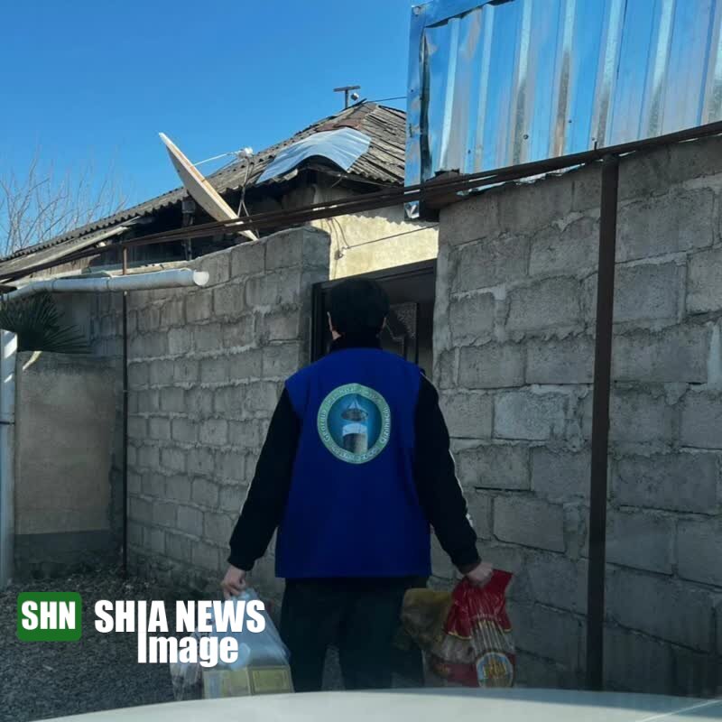 تصاویر | کمک شیعیان گرجستان به خانوادههای نیازمند تصاویر | کمک شیعیان گرجستان به خانوادههای نیازمند