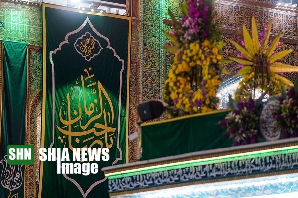 گلآرایی حرم علوی در آستانه نیمه شعبان گلآرایی حرم علوی در آستانه نیمه شعبان