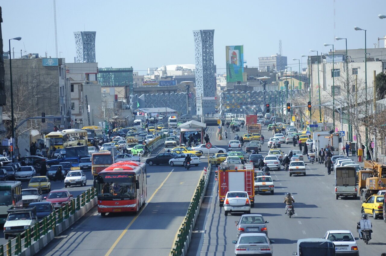 بررسی تاریخ میدان امام حسین (ع) در طهران قدیم بررسی تاریخ میدان امام حسین (ع) در طهران قدیم