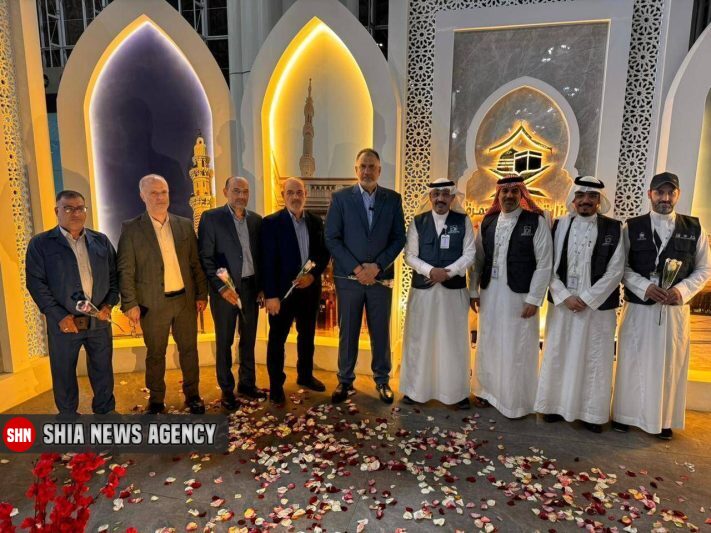 استقبال از نخستین کاروان های زائران ایرانی در فرودگاه مدینه + تصاویر استقبال از نخستین کاروان های زائران ایرانی در فرودگاه مدینه + تصاویر